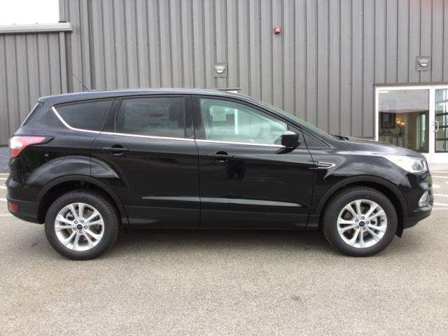 Ford Escape 2017 photo 1